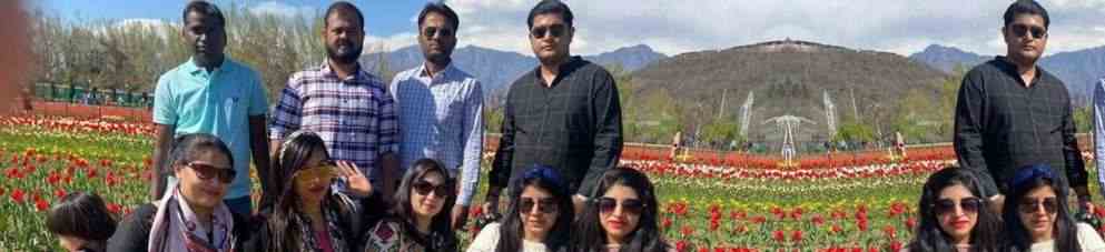 Glorious Kashmir Family Package