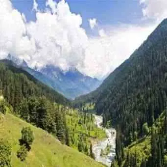 Aru Valley