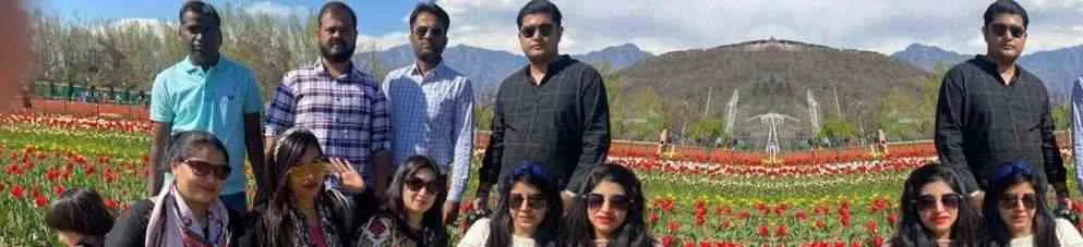 Glorious Kashmir Family Pac