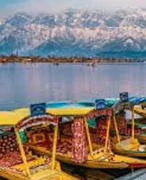 Magnificent Kashmir Tour Package With Houseboat Stay Package